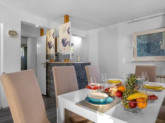 Apartment Casa Juric Primosten